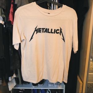 H&M Graphic Logo Tee